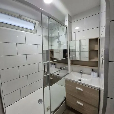 Private - Shared - - F2-1