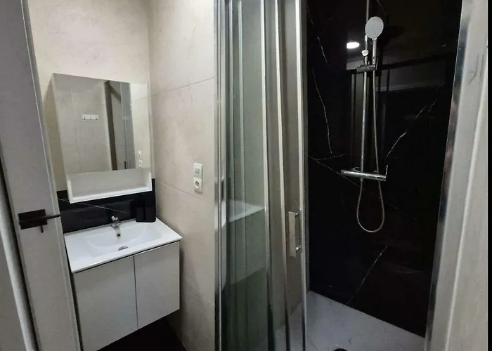 Private - Shared - - F2-1